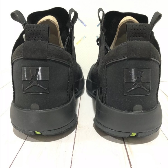 🔴SOLD🔴Nike Air Jordan XXXIV 34 Black Cat AR3240 - Picture 4 of 8